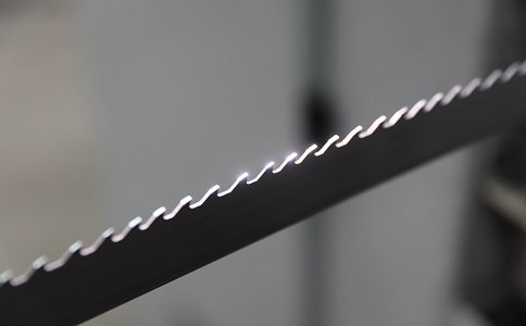 赣州双金属带锯条产生切削噪音的原因具体有哪些？